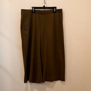 J Jill Women's Pant Capri MP Olive Green Terry Crop Pull On Wide Leg Cotton 20"